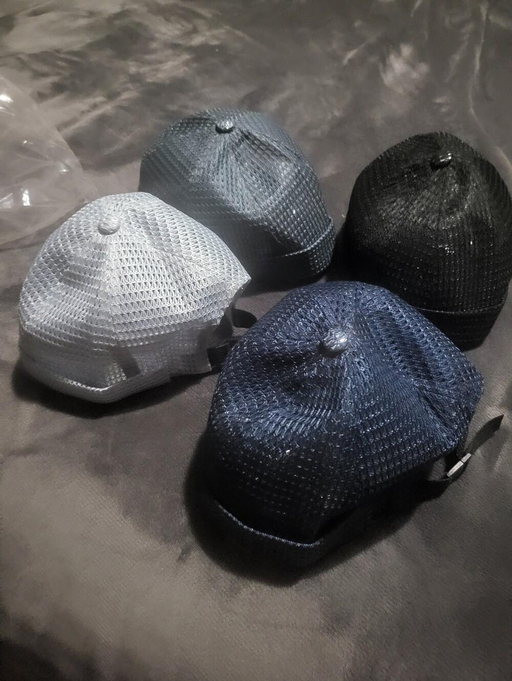 Men's Brimlesd Breathable Mesh Cap - Black, Navy, Light Gray, Charcoal